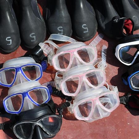 Pebble & Fins Bali Dive Resort 툴람벤 외부 사진