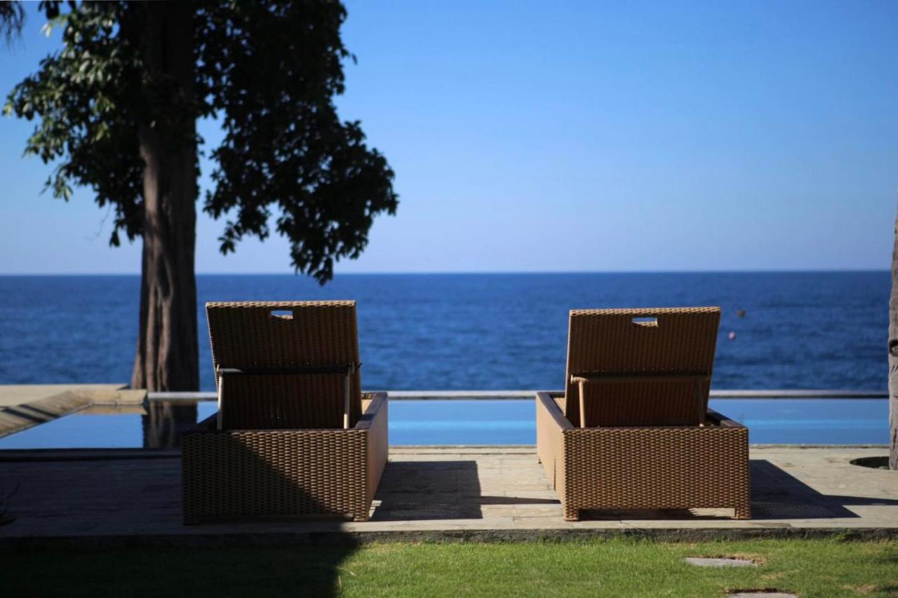 Pebble & Fins Bali Dive Resort 툴람벤 외부 사진